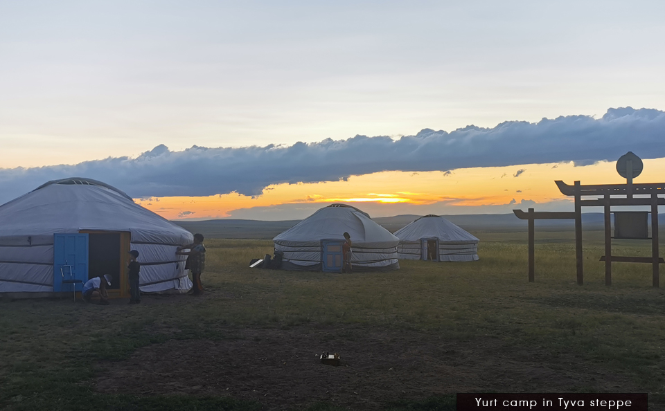 tyvian siberian yurts camp